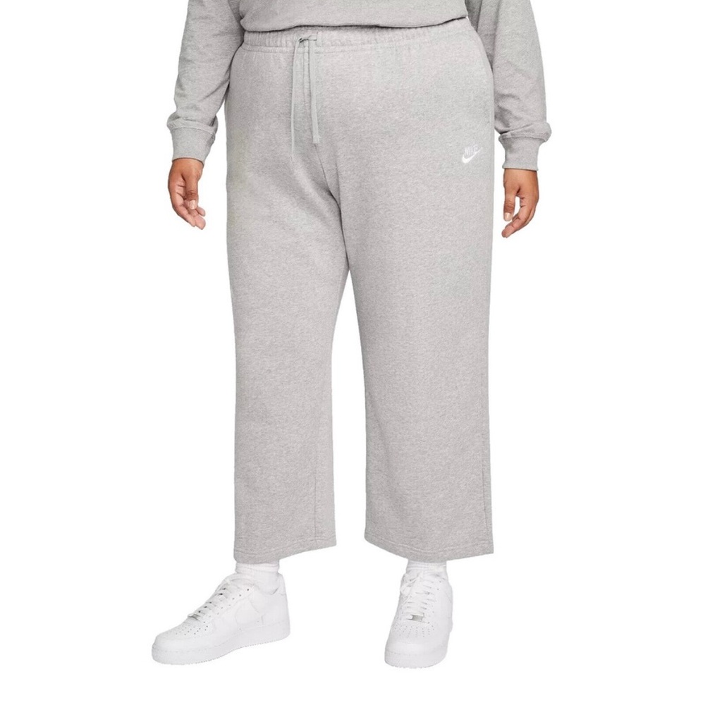Nike Mid Rise Club Fleece Standard Fit Wide Leg Gray Sweatpants